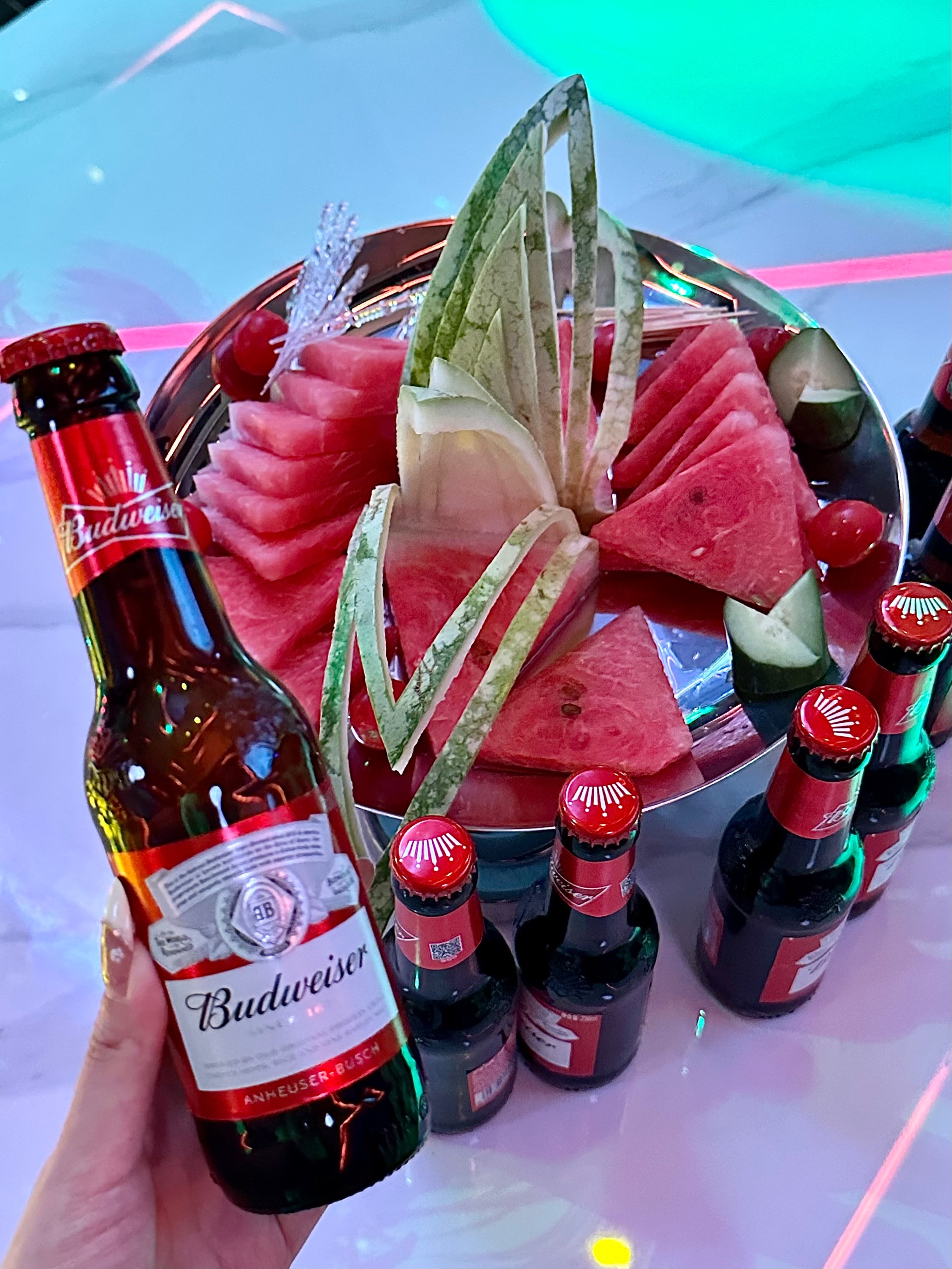 吕梁ktv订房与商务ktv中低端区别解析-交城县ktv订房